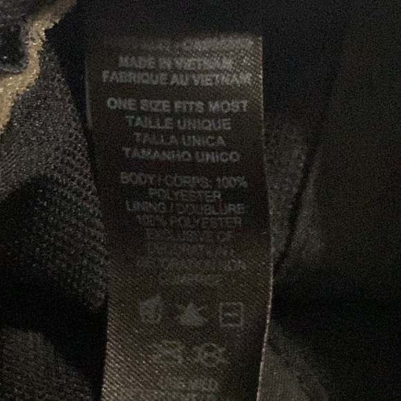 Black Nike Hat - Picture 4 of 4